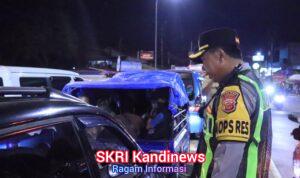 Bottle Neck Pamuruyan Bikin Jalan Nyempit, Arus Balik Tersendat