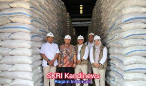 Anggota Komisi III DPR RI Fraksi Partai Gerindra, Bimantoro Wiyono, Tinjau Gudang Bulog Candirejo Nganjuk