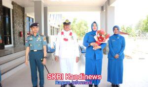 Purna Tugas Dengan Kehormatan, Danlanal Bintan Lepas Keberangkatan Serma Kom (Purn) Muzadi