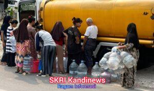 Anggota Komisi V DPR RI Dari Gerinda, Marlyn Maisarah Bantu Air Bersih untuk Warga Babakan Madang